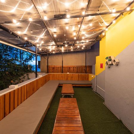 Zostel Bangalore- Indiranagar Eksteriør billede